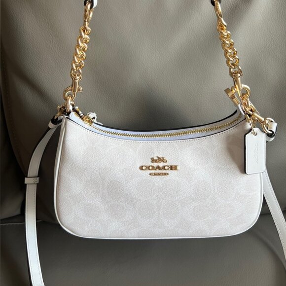 Coach Teri Shoulder Bag In Signature Canvas CA548 - Picture 4 of 8